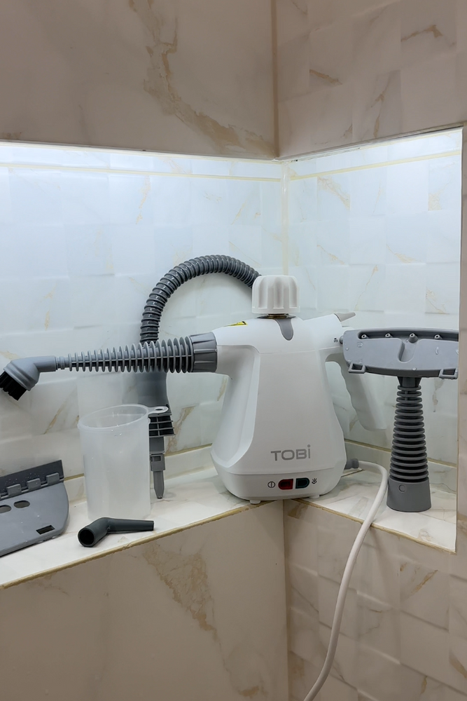 Пароочисник ручний 6 в 1 з функцією відпарювача TOBI Steam Cleaner Ручний пароочисник 350мл, 1000Вт, білий паровий очищувач 192 фото